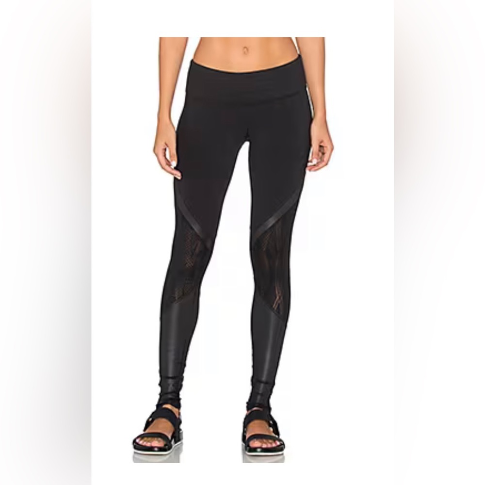 alo Yoga Vitality Legging Black & Black Glossy